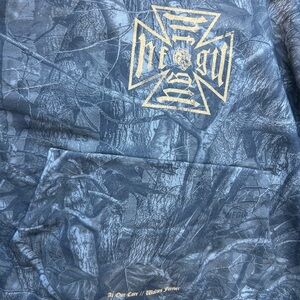 Wolves Forever Men's Camo Hoodie Jacket - Blue Gray